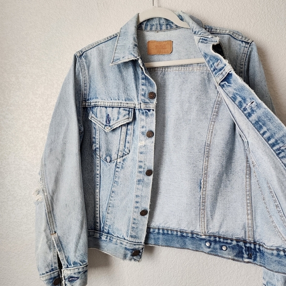 LEVIS x VINTAGE 240216 trucker jacket broken in well worn light‎ wash size 20 - Picture 10 of 10